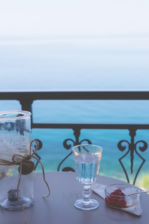 Maistrali Pension Skala Marion Phòng bức ảnh